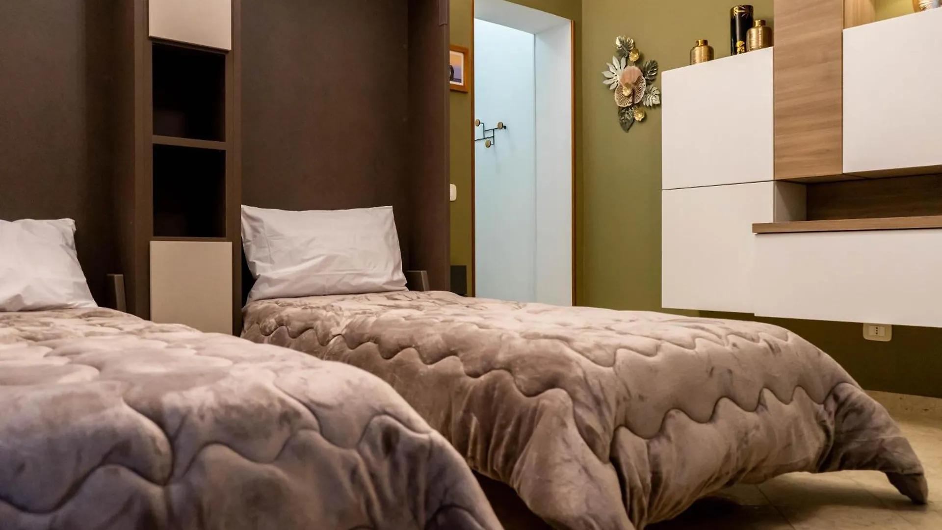 Le Case Di Romeo Alla Vucciria Palermo Holiday home